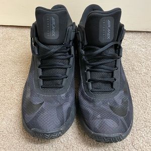 NIKE AIR MAX Infuriate 2, Mens Size 10